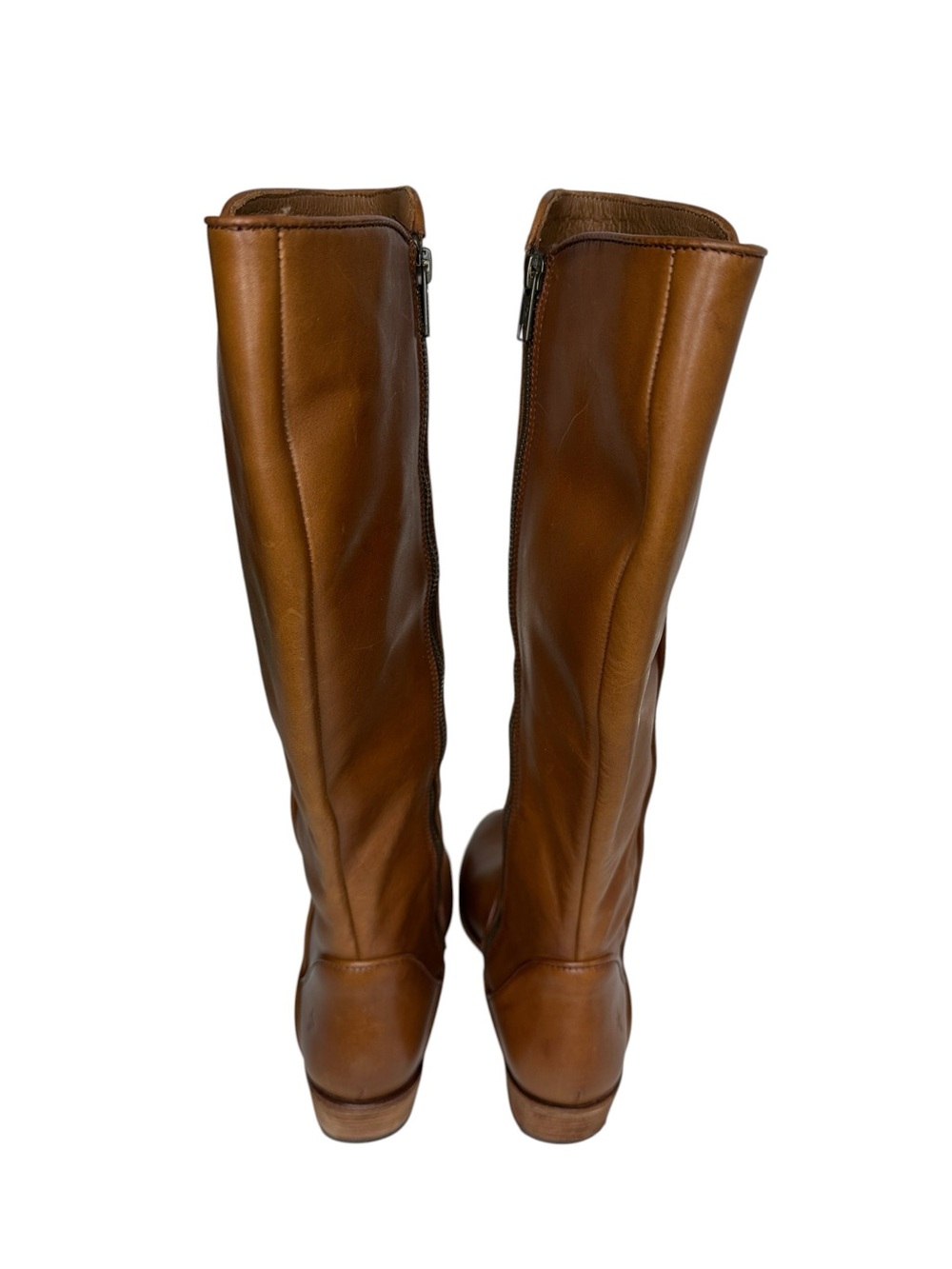 Frye Found Carson Piping Tall Boot in Caramel Sz: 7.5B - Picture 8 of 11